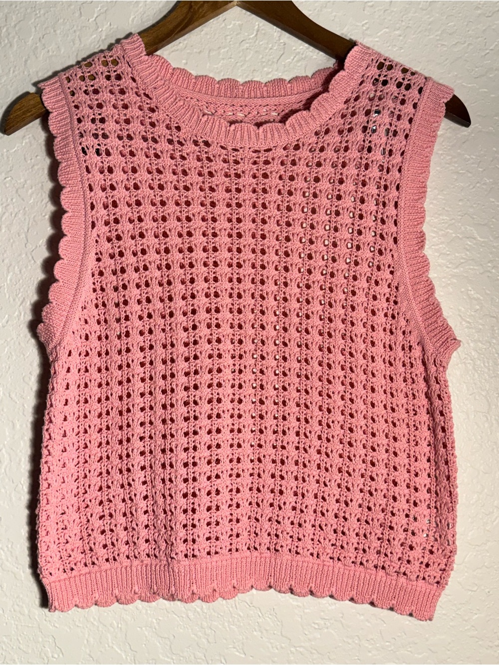 Source Unknown Pink Crochet Knit Sleeveless Top